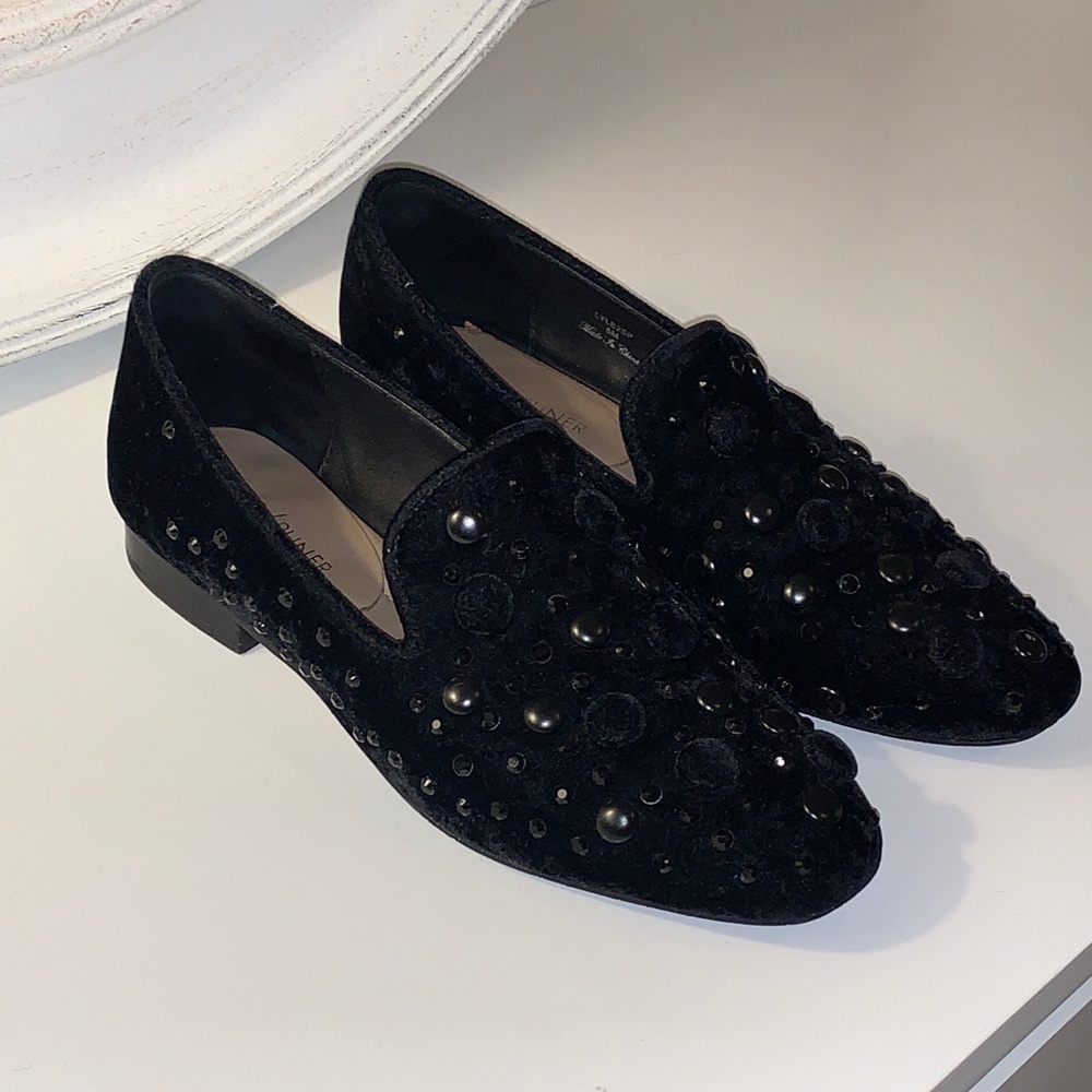 Black Donald Pliner flats, comfortable, dress up any work outfit